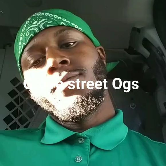 Meet your Posher, Alexander - Picture 1 of 1